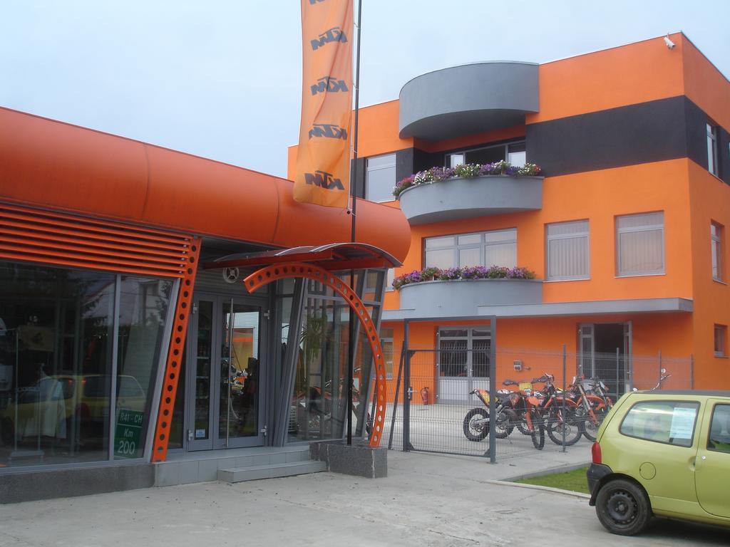 Vasarely Luxury Flat Leilighet Satu Mare Eksteriør bilde